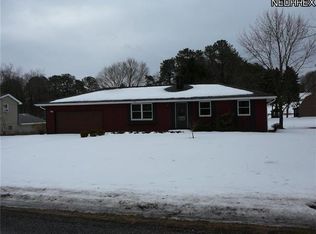 46572 Dogwood Cir, New Waterford, OH 44445
