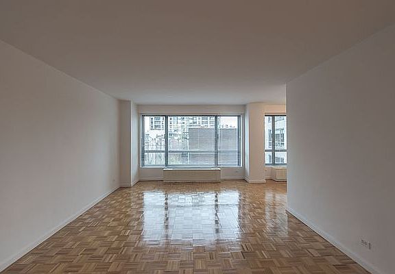 5th image of 501 E 87th St APT 8A