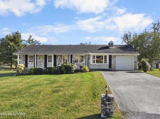 115 E Morningside Park, La Follette, TN 37766