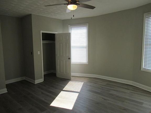 4th image of 911 Westover Ave #8