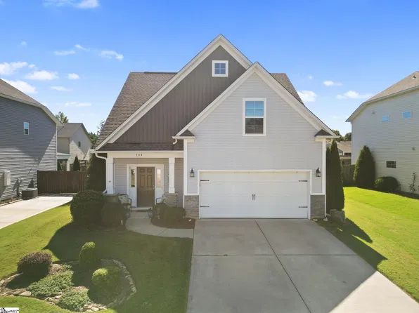 704 Camberwell Rd, Simpsonville, SC 29680