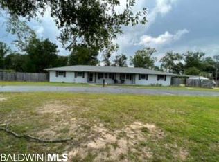 214 W Camellia Ave, Foley, AL 36535