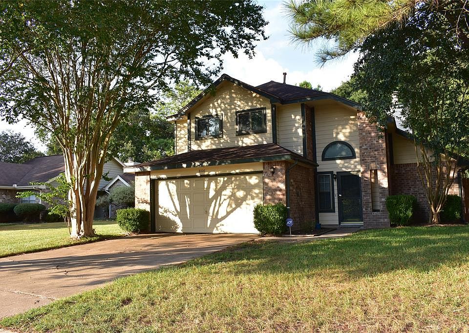 1st image of 8606 Pine Falls Dr