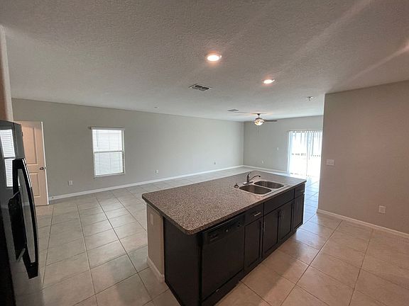 3rd image of 3705 Daisy Bloom Pl