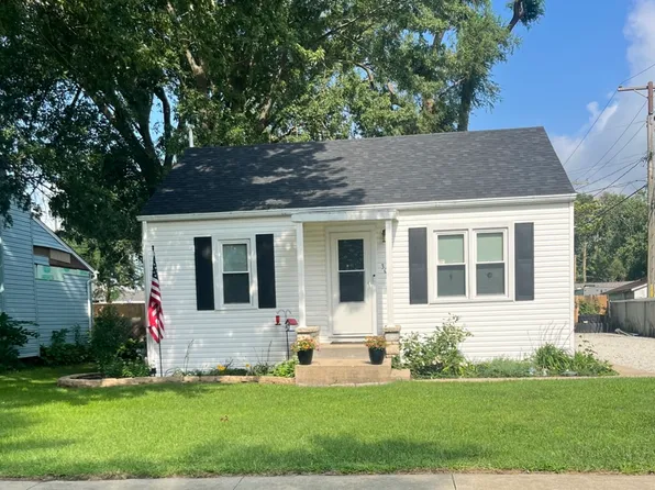 304 N Lowe Rd, Aroma Park, IL 60910