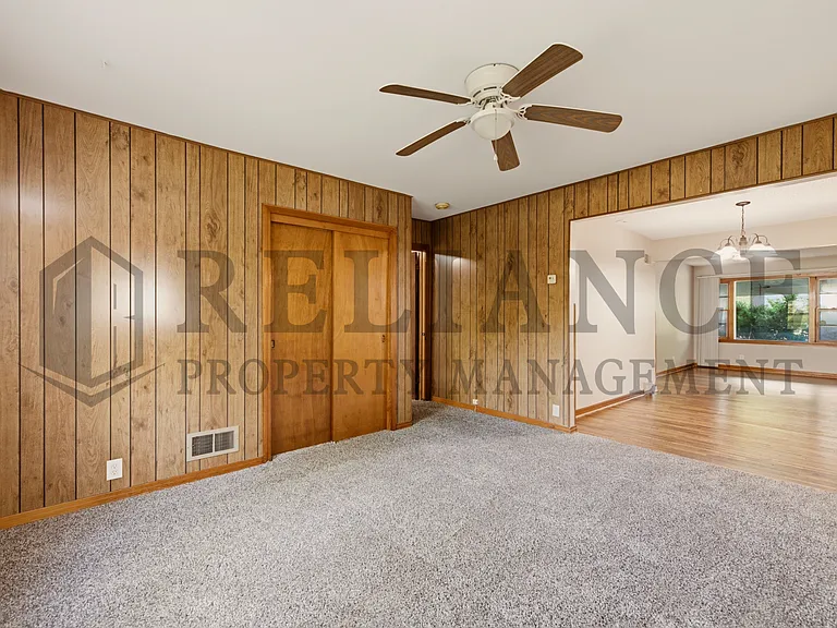 1620 E Selma St — Photo 35