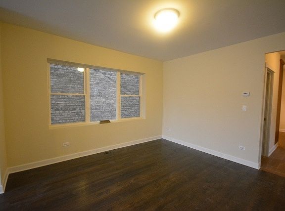 5th image of 4867 N Elston Ave #2