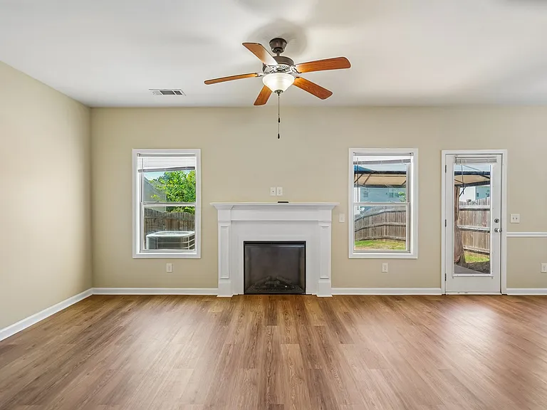 103 Highland Pointe Cir E — Photo 45
