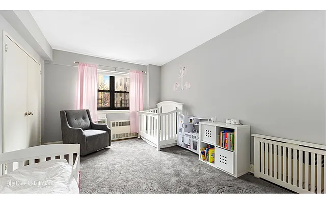 Sold by Douglas Elliman | media 12