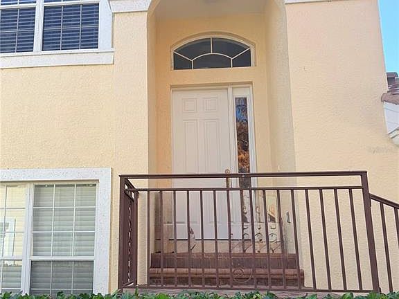 3rd image of 1708 TRIANO CIRCLE #1708