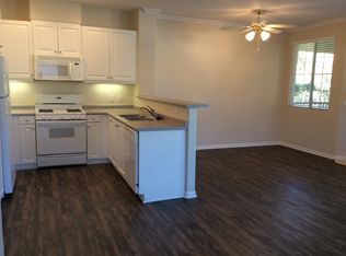 10904 Evening Creek Dr E APT 9, San Diego, CA 92128