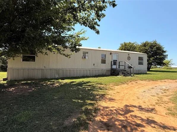 103 Valley Rim Ct, Shawnee, OK 74804