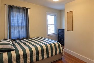 4th image of 197 College Ave #3