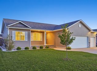309 Aaron Ave NW, Bondurant, IA 50035