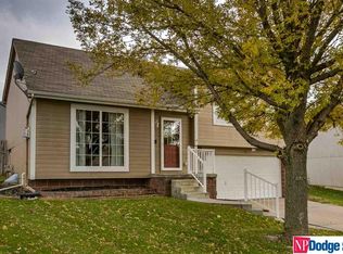7705 Morris St, Omaha, NE 68122