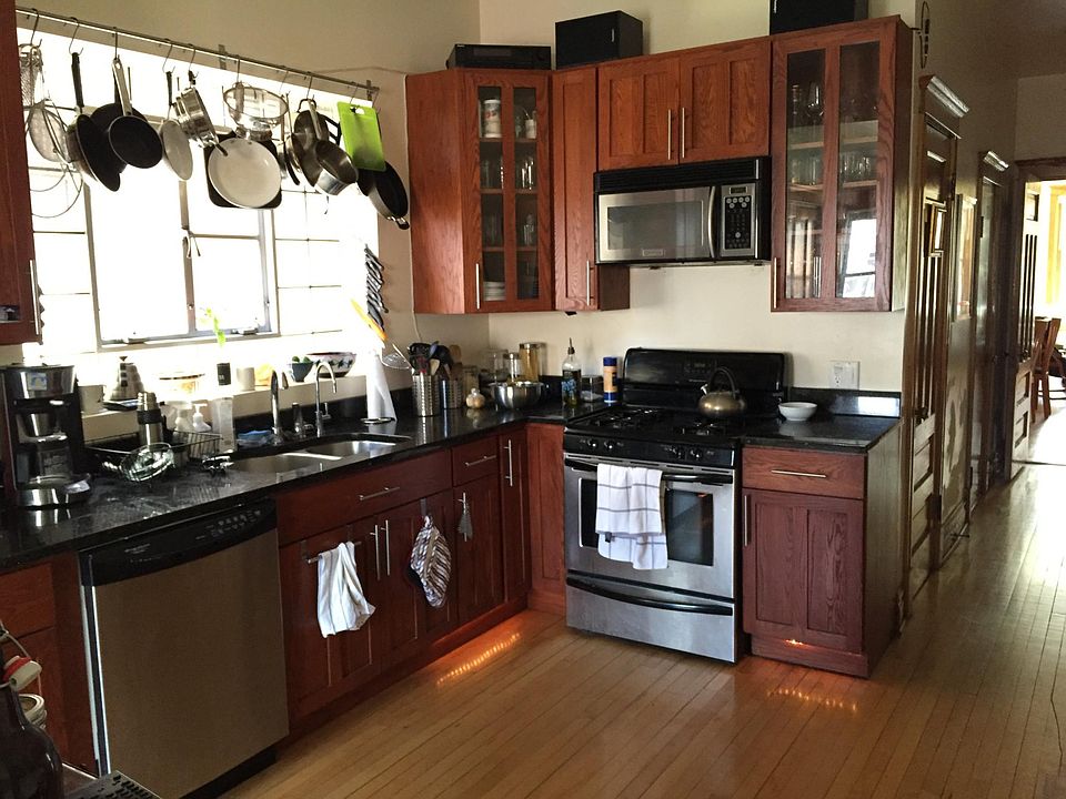 1st image of 1315 W Newport Ave #2