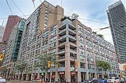 92 King St E #806