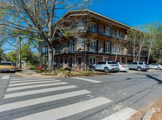 100 N Bancroft St, Fairhope, AL 36532