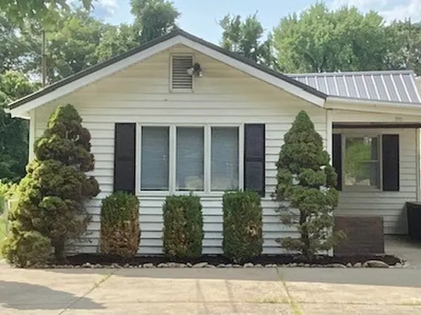 211 Linduff Ave, Steubenville, OH 43952