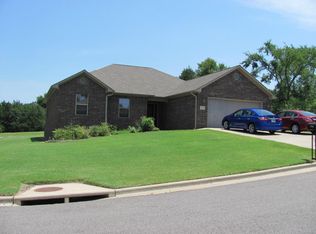 2708 N Mobile, Russellville, AR 72802