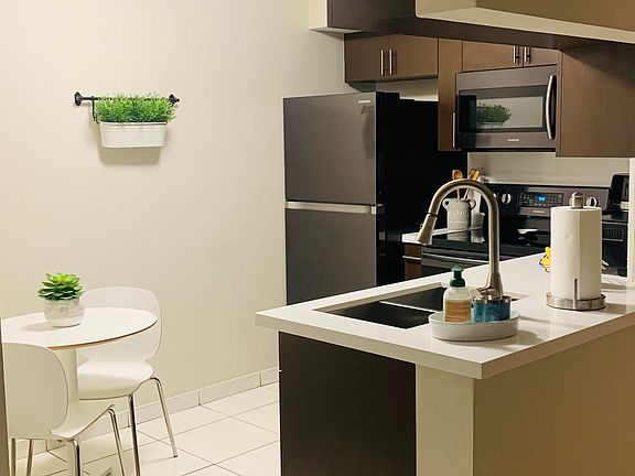 3rd image of 15575 Miami Lakeway N APT 204