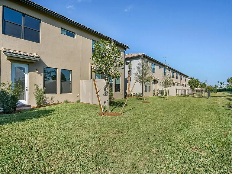 8656 Escue St — Photo 24