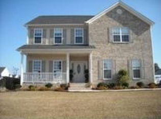 111 Lenoir Dr, Spring Lake, NC 28390