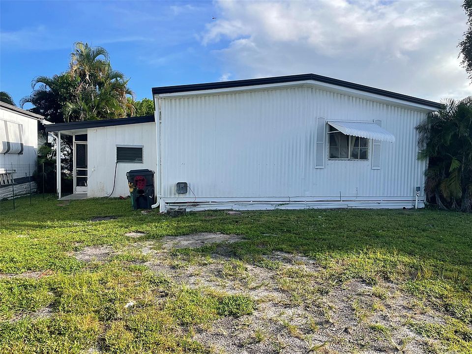 1st image of 2120 SW 51st Ct