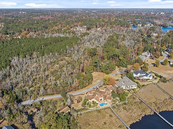 4th image of 105 & 107 Allen Drive LOT 17 and 18