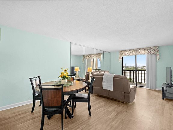 4th image of 601 Mitchell Dr. #507
