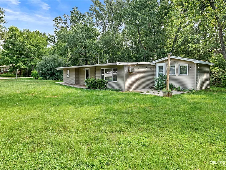 15331 S Corbin St — Photo 14
