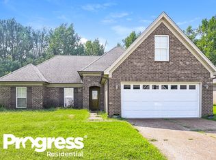 2721 Cherry Tree Dr, Southaven, MS 38672
