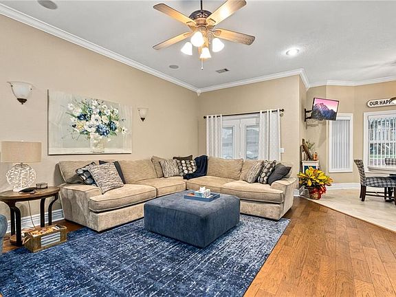 5th image of 1812 Heritage Dr
