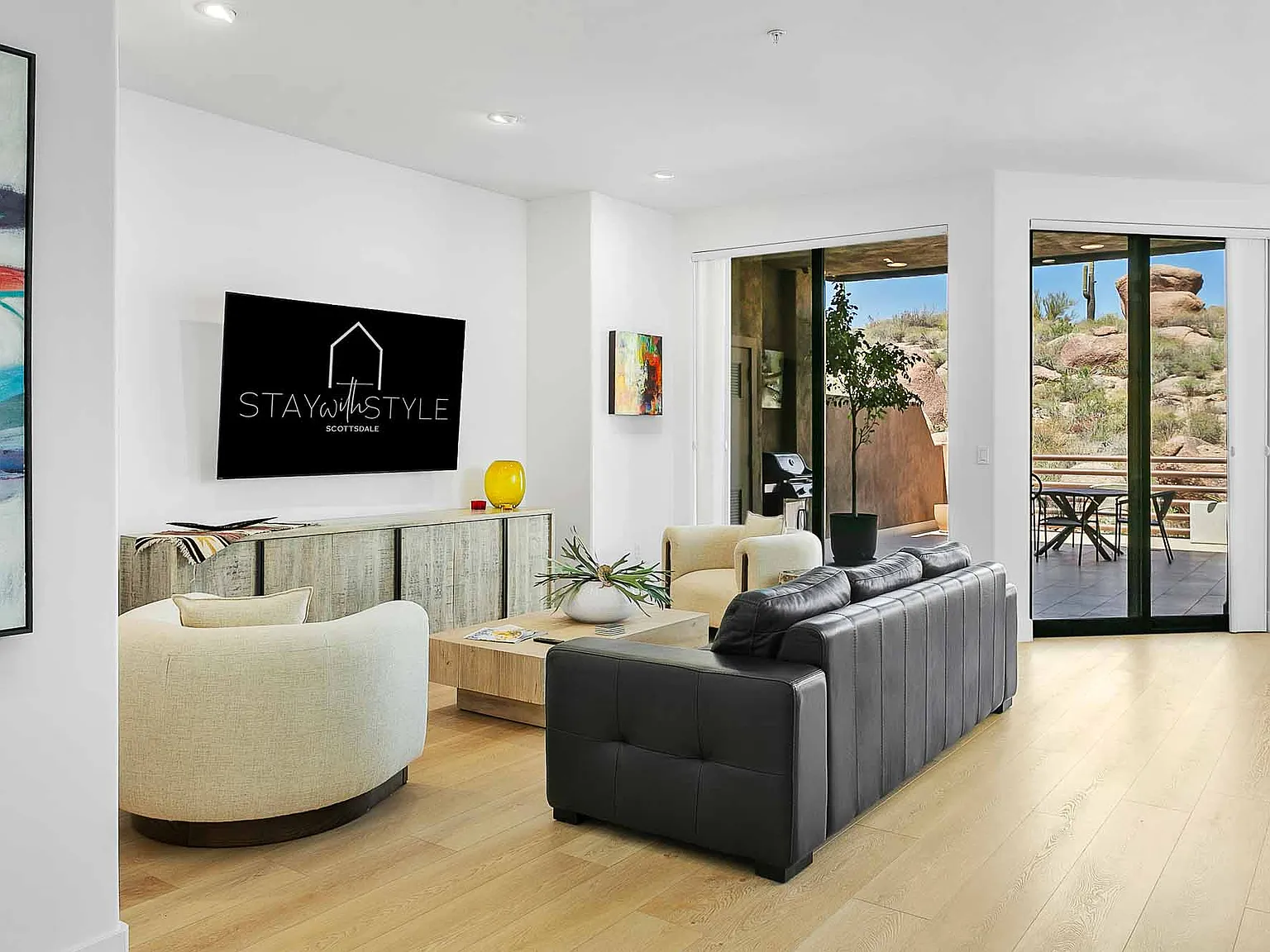 3 bed, 3017 sqft, $6,000 — Photo 2