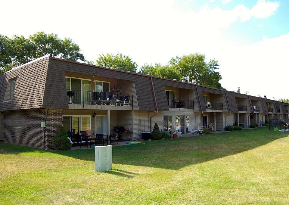 1st image of 1800 Country Club Dr Unit 215