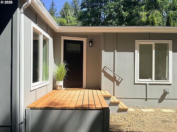 3rd image of 71 N Hobby Ct