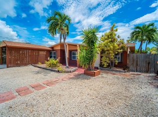 149 Lake Dr S, Summerland Key, FL 33042