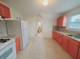 32 Columbus Ave APT C, Greenwich, CT 06830