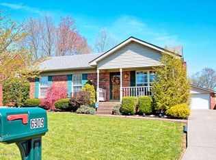 6909 Avanti Pl, Louisville, KY 40291