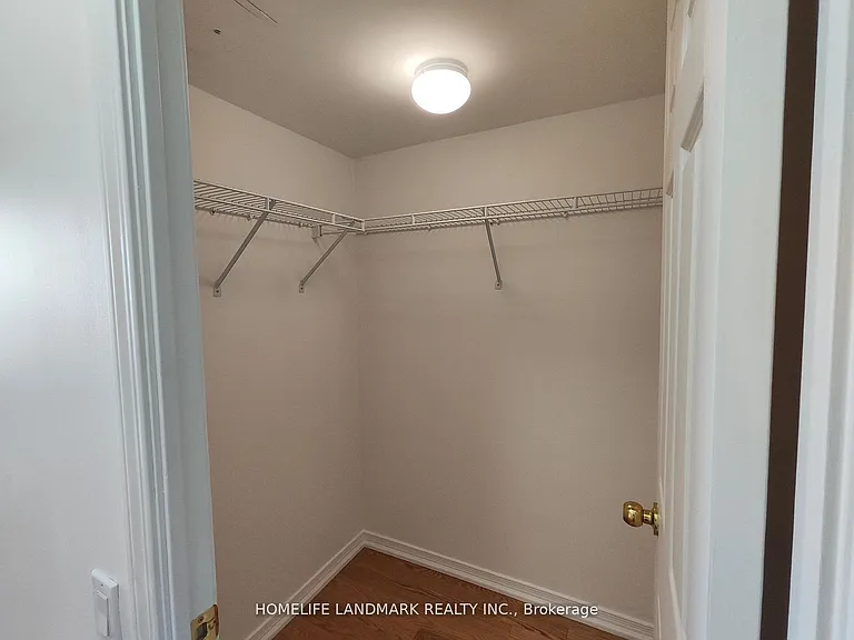 8 Hillcrest Ave #1711 — Photo 8