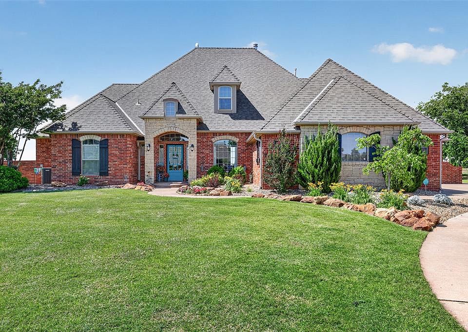 1st image of 22811 Cedar Ridge Rd