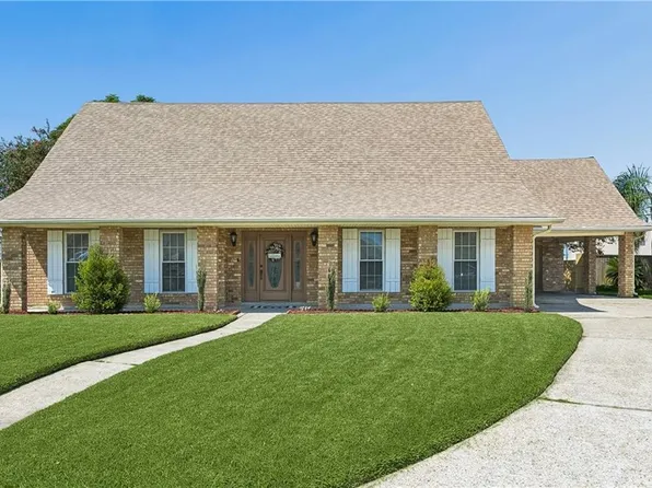 24 Fairfax Ct, Marrero, LA 70072