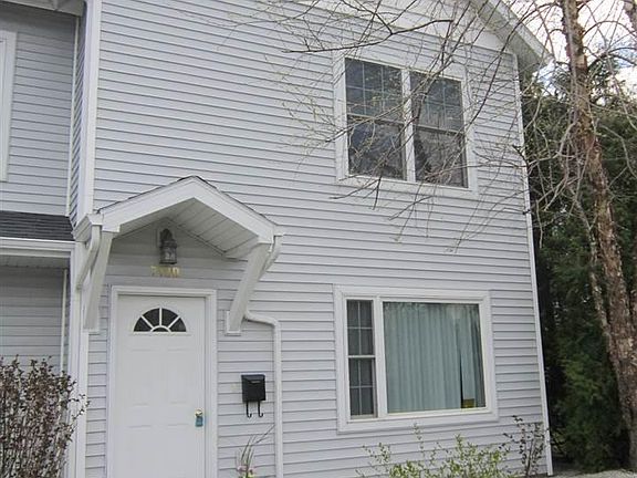 2nd image of 713D Lake Ave