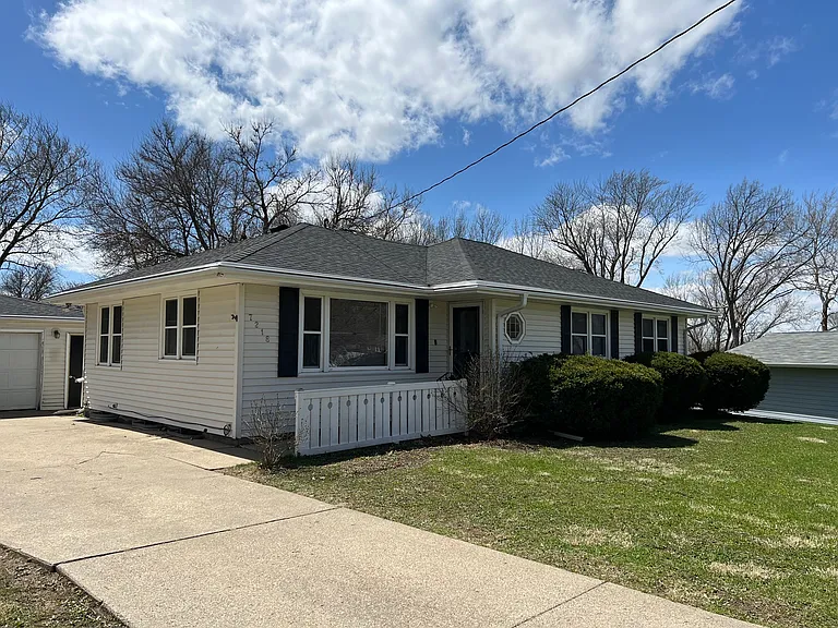 7218 Maryland Dr — Photo 14