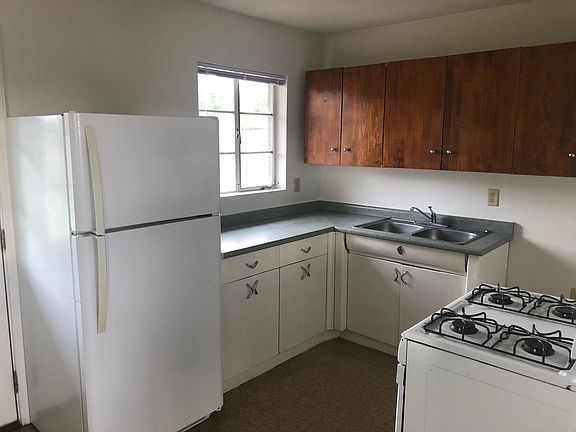 4th image of 5719 Middlesboro Ave
