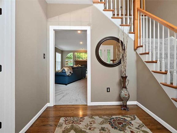 5th image of 16728 Highland Summit Dr