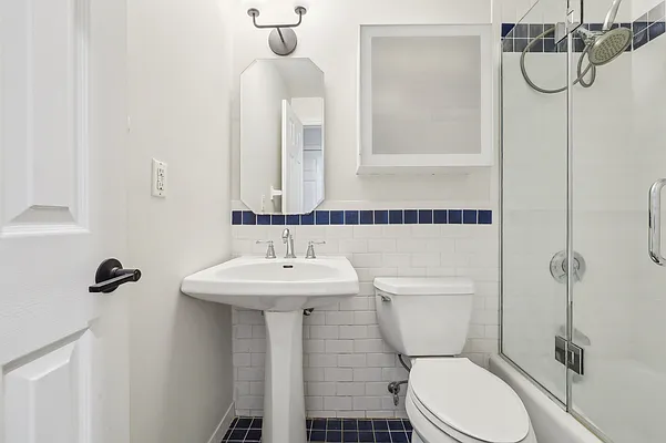 Rented by Spire Group | media 15