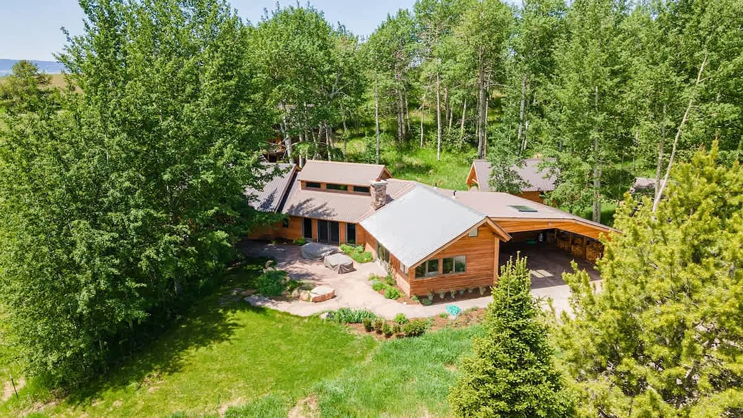 4 bed, 2.0 bath, $8,823 — Photo 4