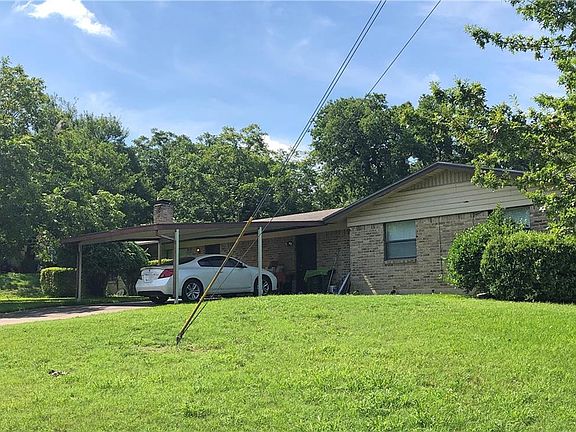 2nd image of 601 E Covington Dr #A