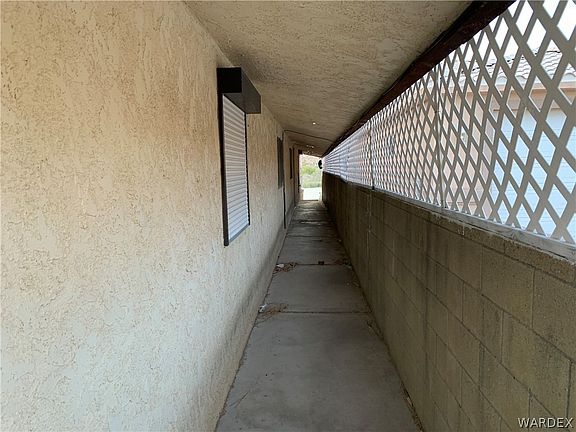 3rd image of 895 Riverfront Drive